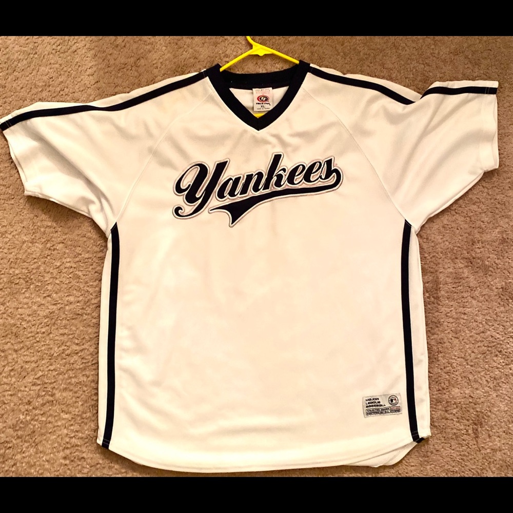 New York Yankees jersey MLB True Fan Series.
